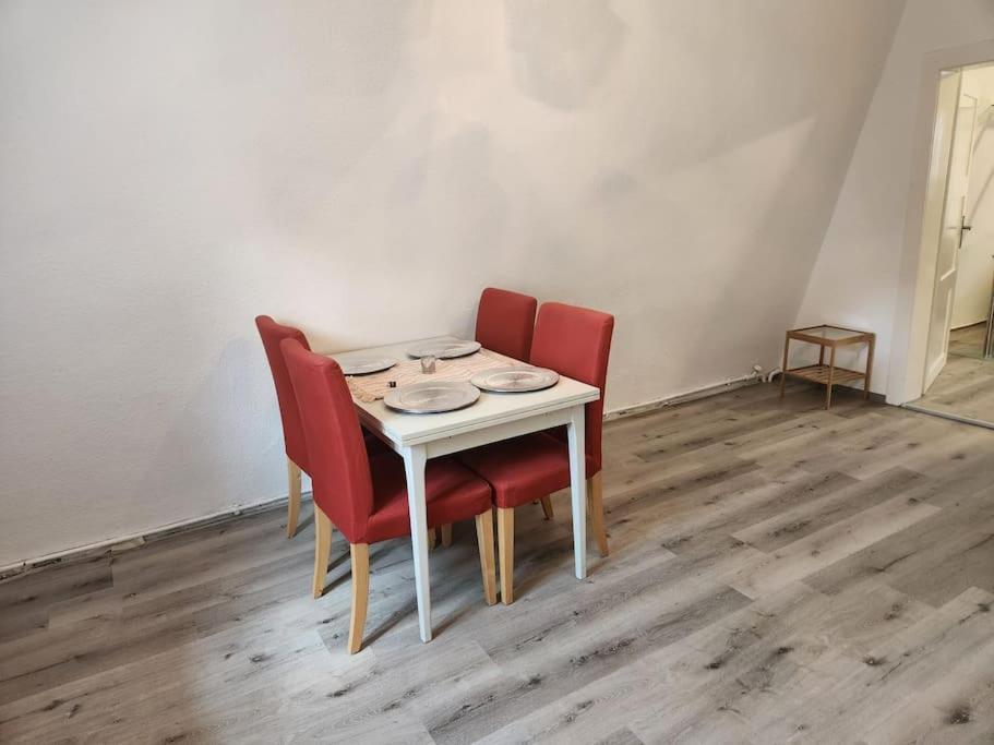 Tor Stay - Charmante 2 Zimmer Apartment Ансбах Екстериор снимка